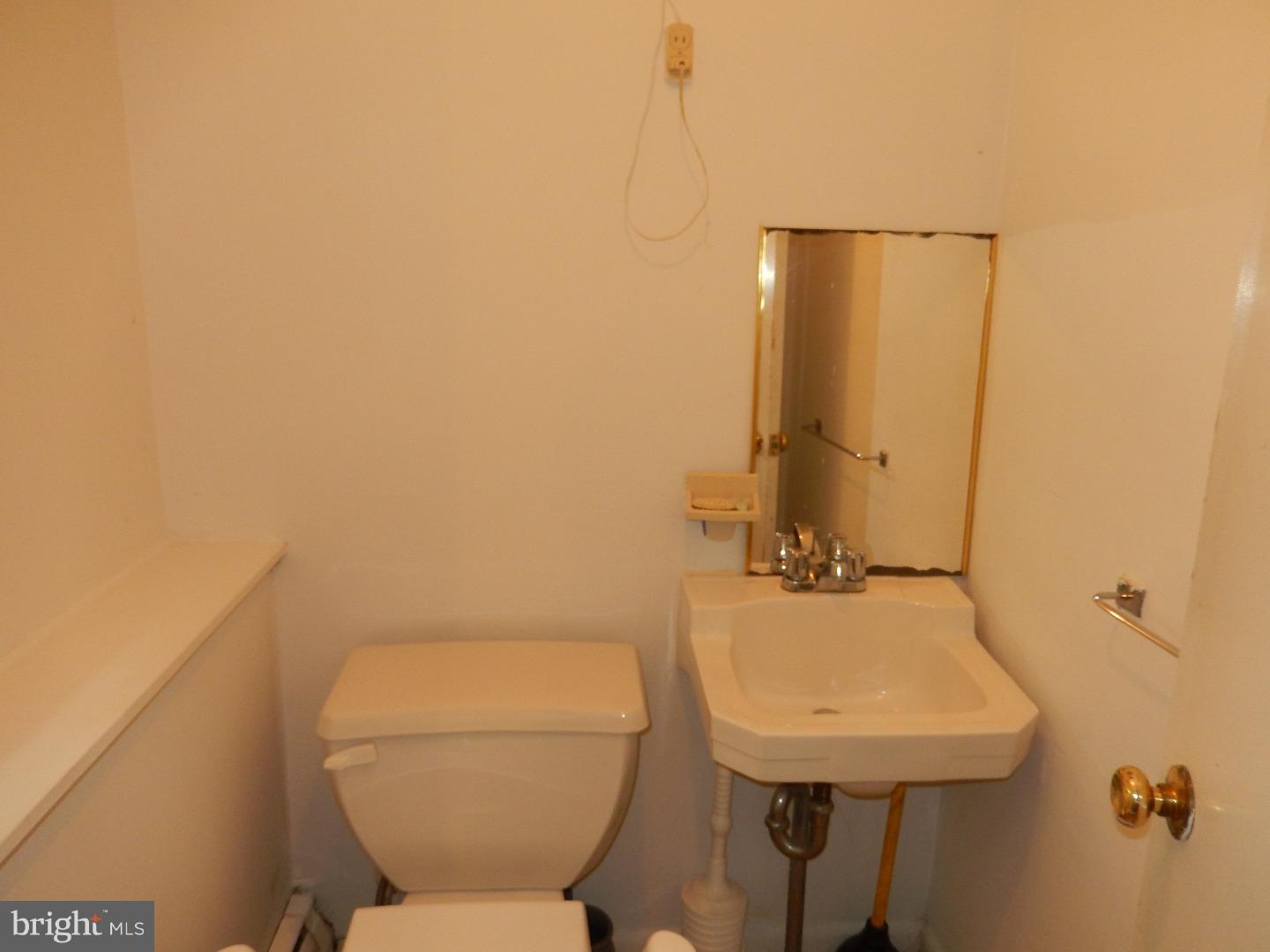 116 Bartholomew Road Berwyn, PA 19312 - Photo 16 of 16 Half Bath