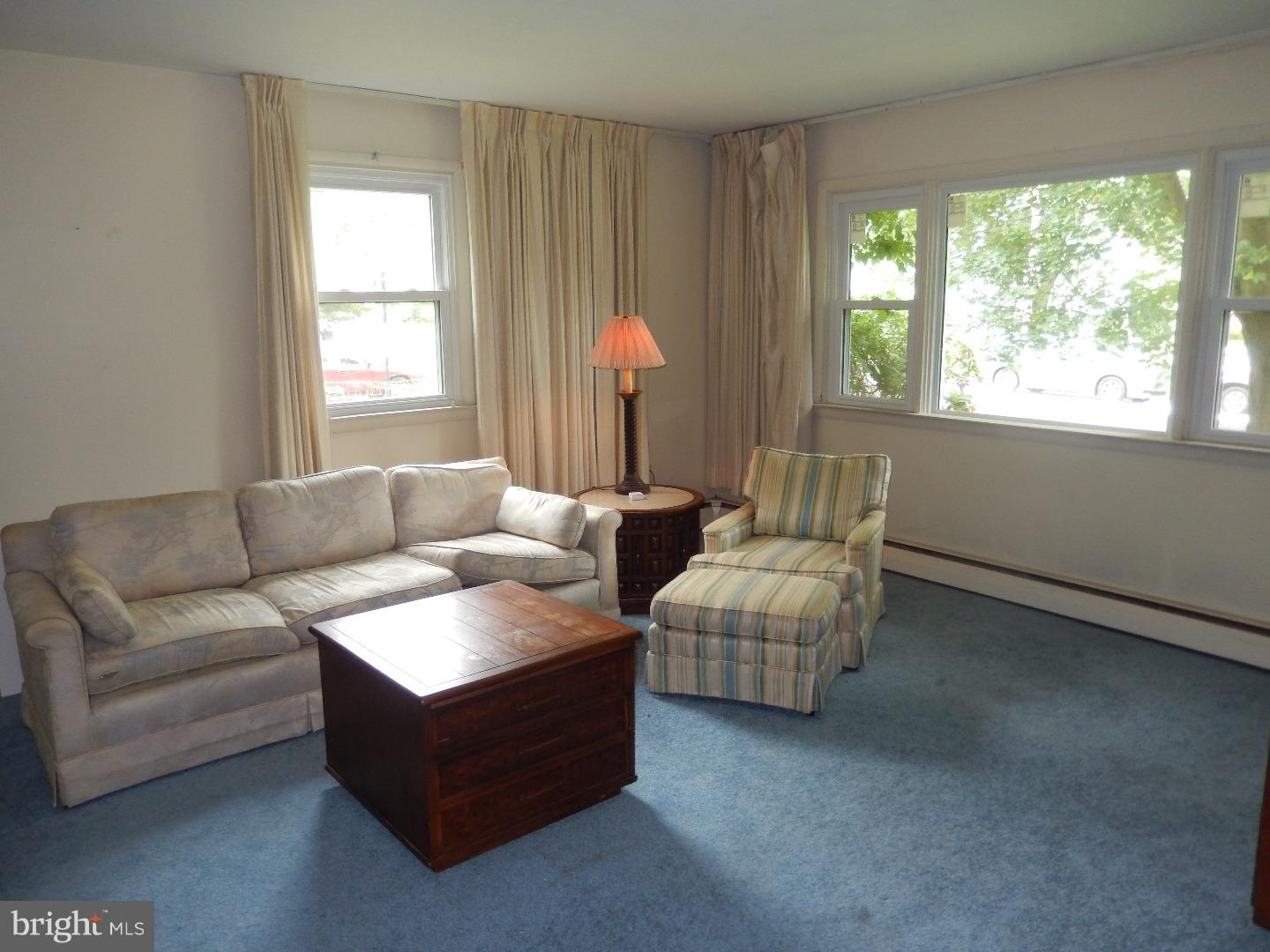 116 Bartholomew Road Berwyn, PA 19312 - Photo 3 of 16 Living Room