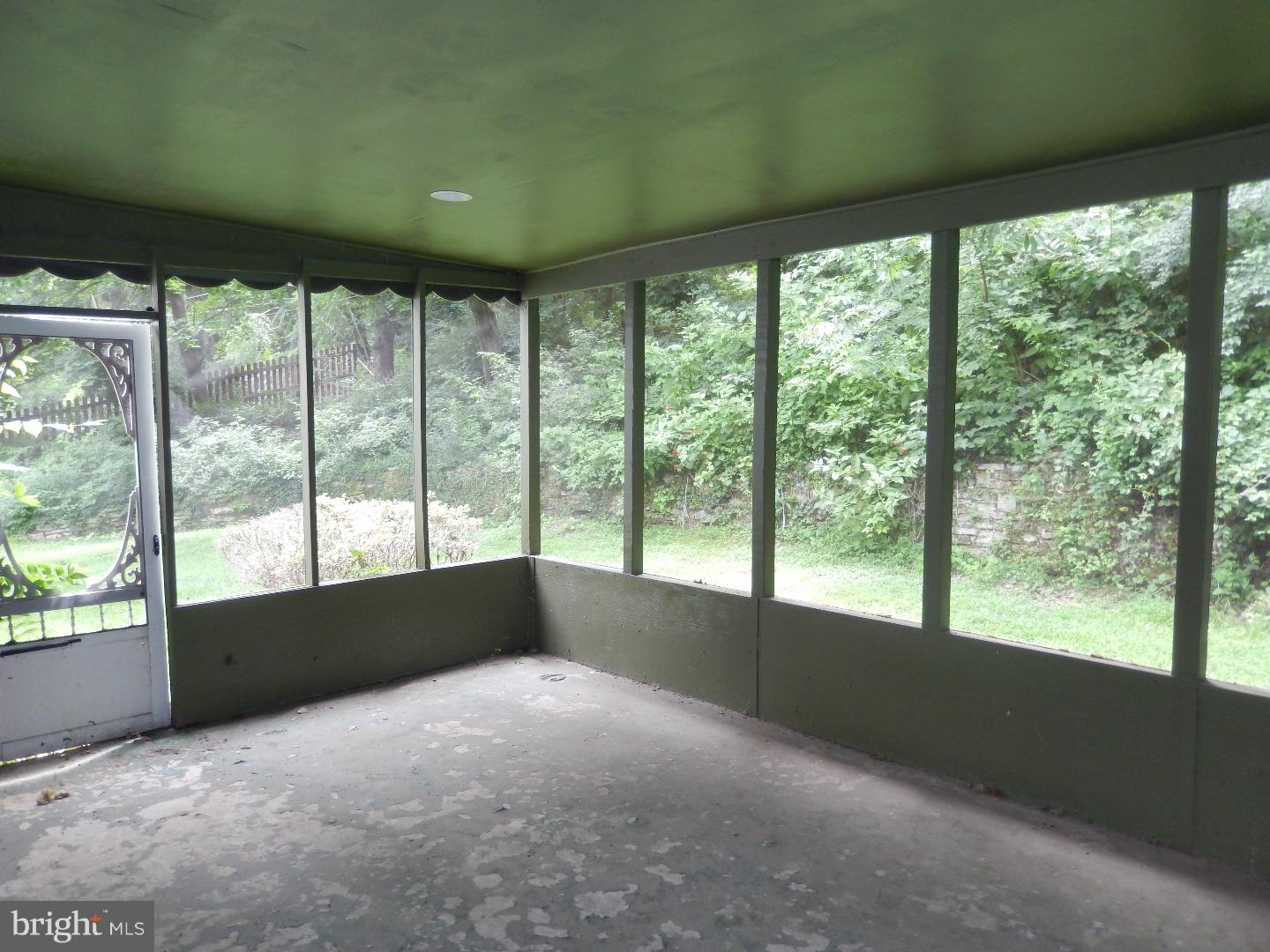 116 Bartholomew Road Berwyn, PA 19312 - Photo 7 of 16 Enclosed Porch