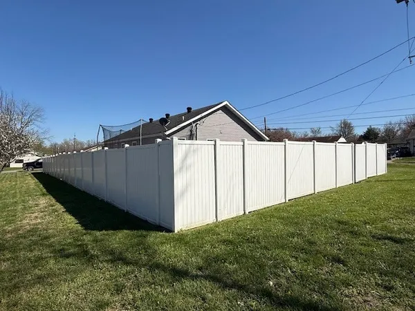 $230,000 | 911 East Stotlar Street, Herrin, IL 62948