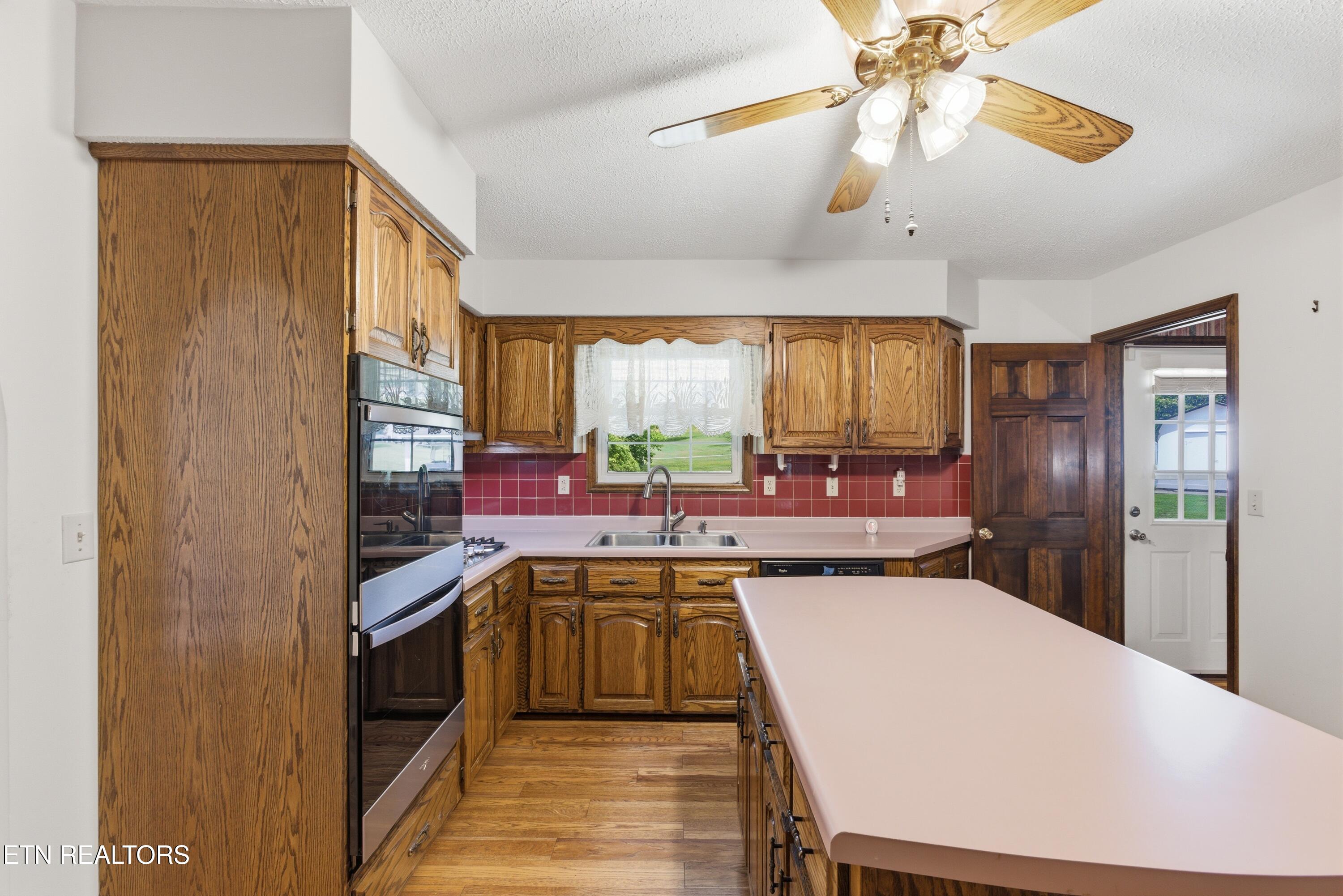 788 Old Jamestown Road Helenwood, TN 37755 - Photo 6 of 49 476W4030