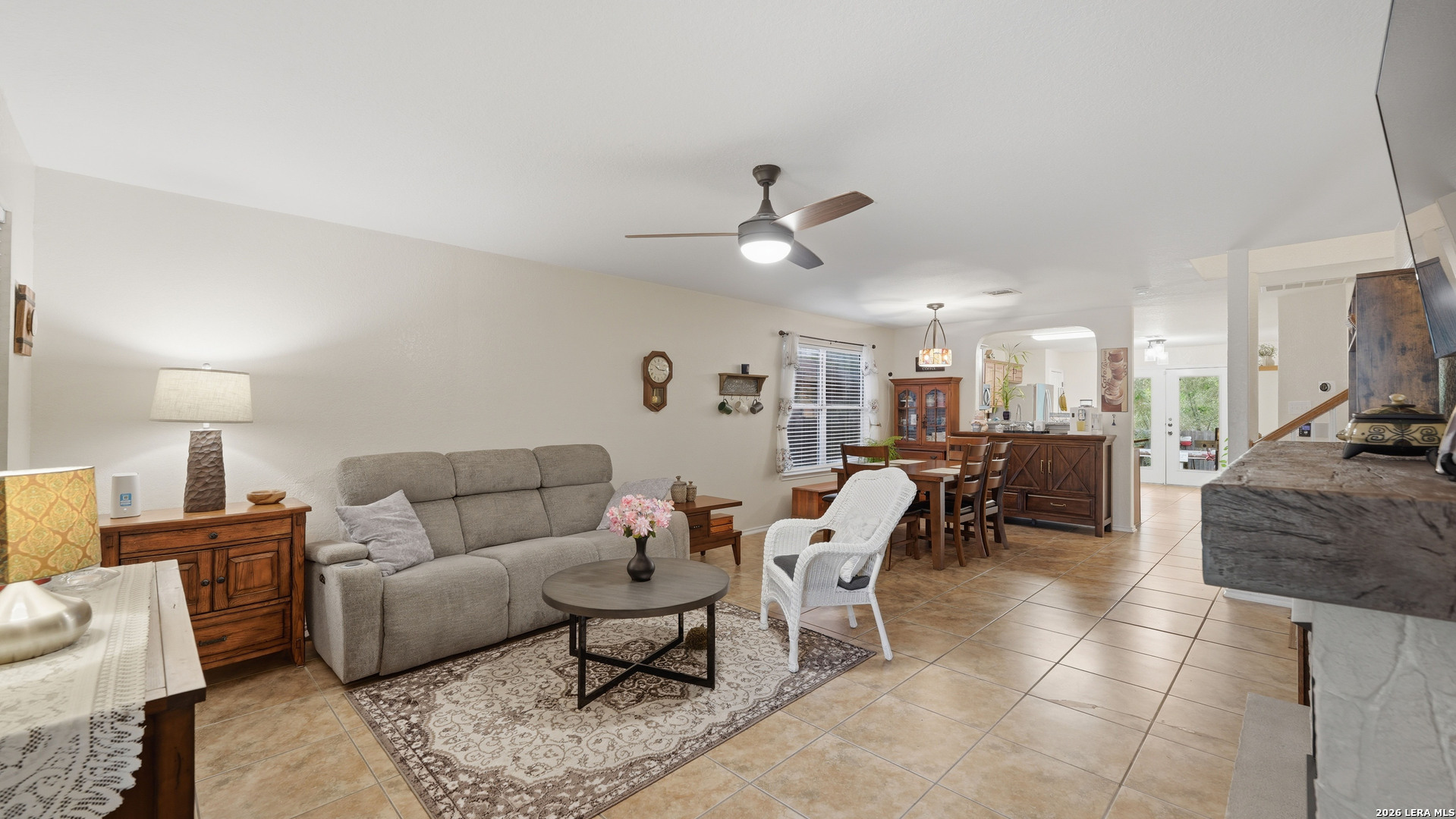 2909 Ashwood Road Schertz, TX 78108 - Photo 3 of 51