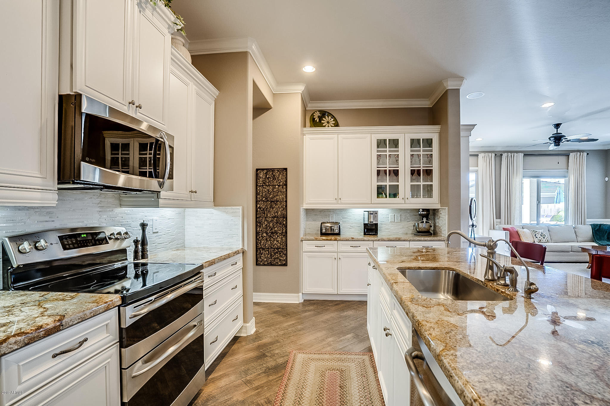 4089 East Weather Vane Road Gilbert, AZ 85296 - Photo 11 of 57 Kitchen