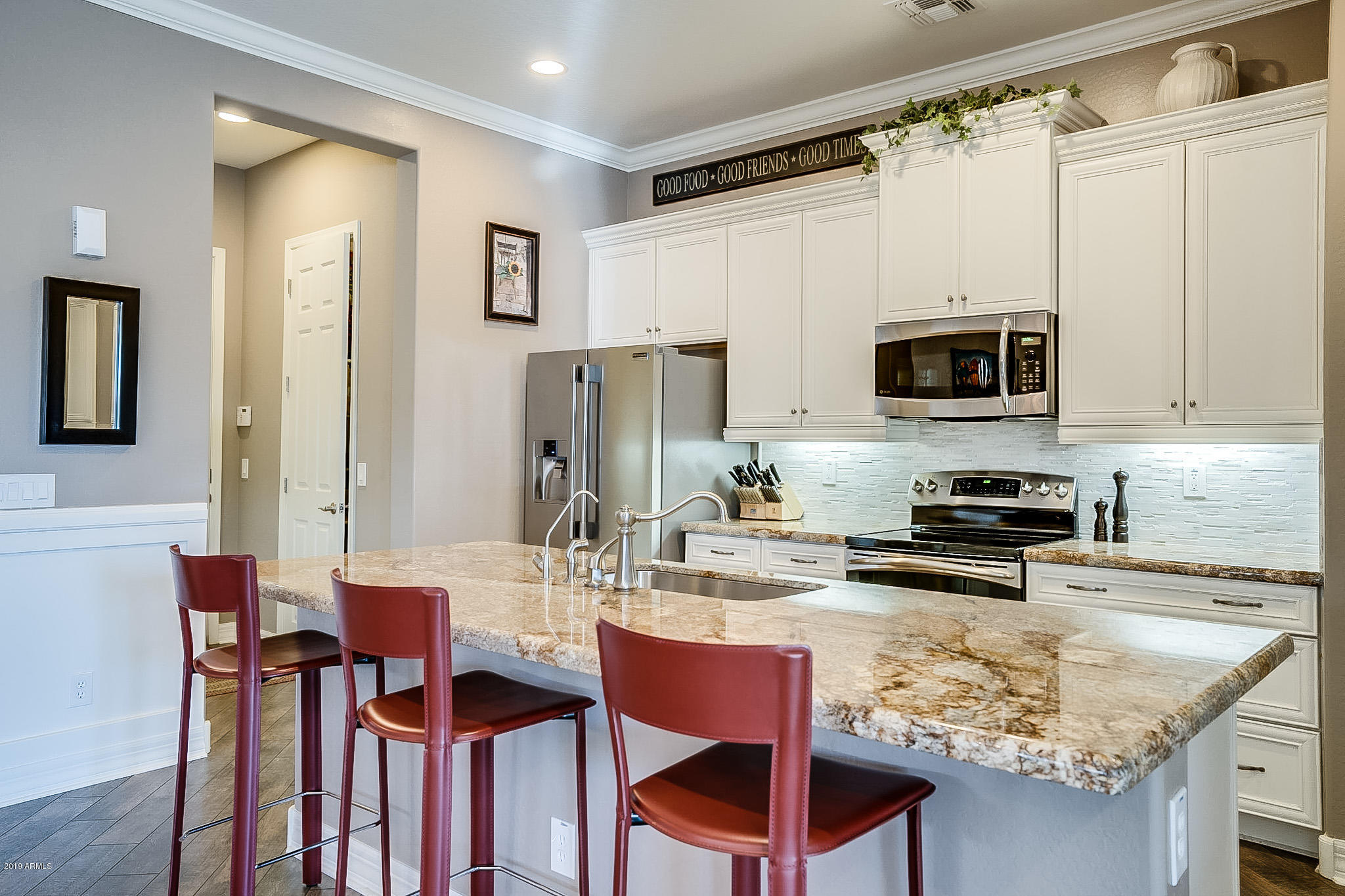 4089 East Weather Vane Road Gilbert, AZ 85296 - Photo 23 of 57 Kitchen