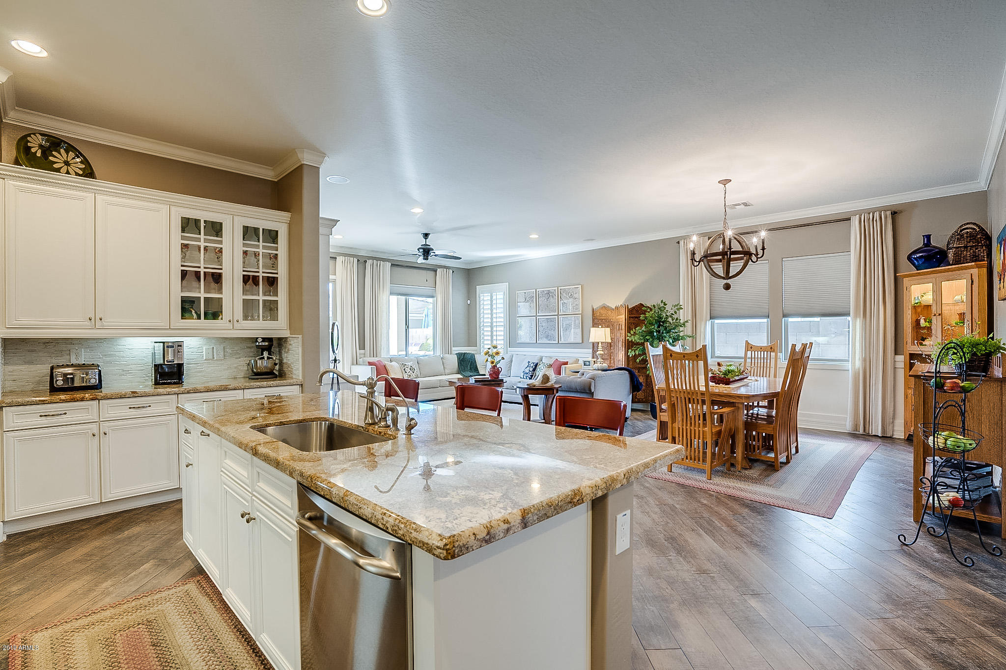 4089 East Weather Vane Road Gilbert, AZ 85296 - Photo 10 of 57 Kitchen