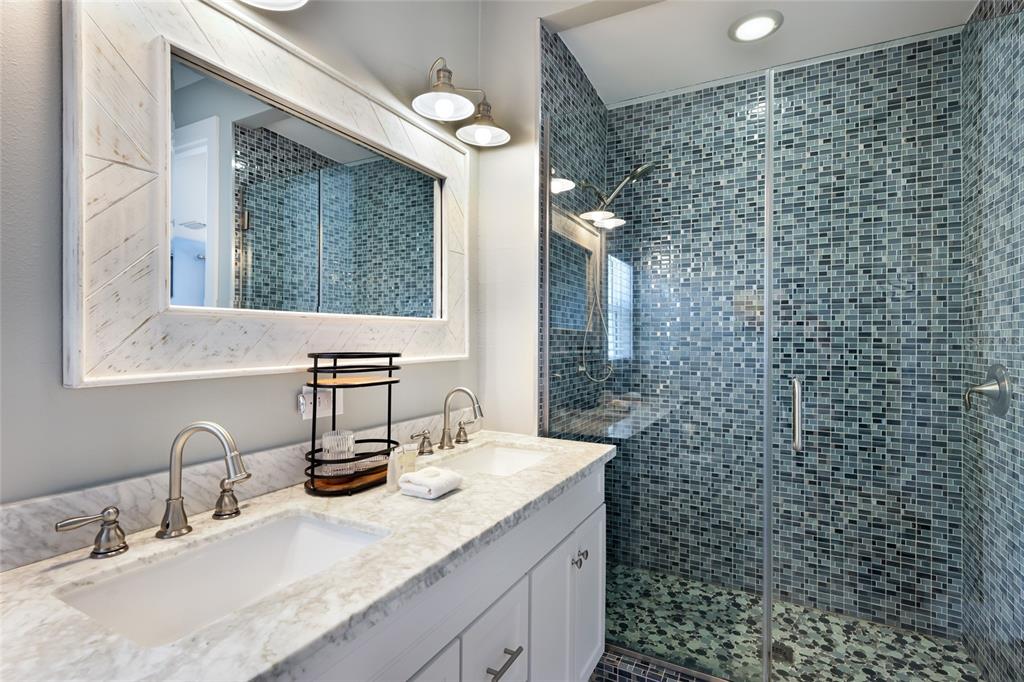 504 Spring Avenue Anna Maria, FL 34216 - Photo 29 of 44 Gallery Image 29