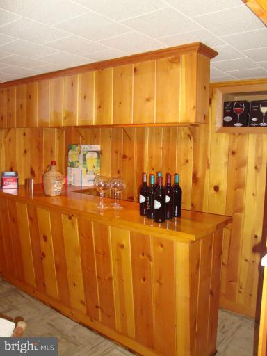 7823 Ballston Road Towson, MD 21204 - Photo 11 of 21 Basement area dry bar