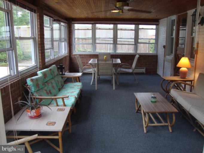 7823 Ballston Road Towson, MD 21204 - Photo 8 of 21 REAR SUNROOM