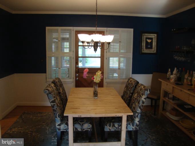7823 Ballston Road Towson, MD 21204 - Photo 9 of 21 Dining Room