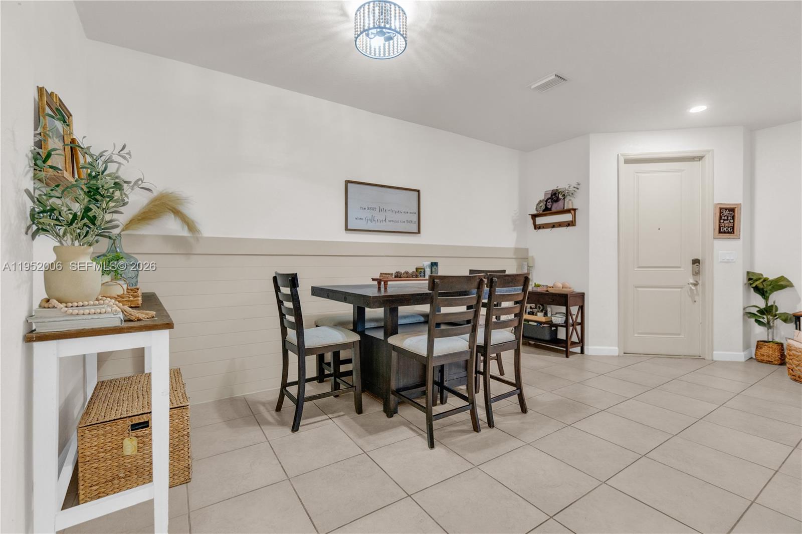 25013 Southwest 114th Court Homestead, FL 33032 - Photo 5 of 39