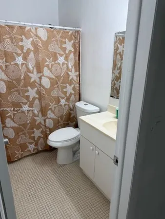 $3,500 | 19920 Southwest 118th Place, Miami, FL 33177