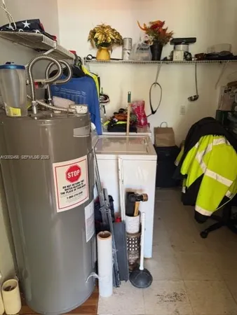 $3,500 | 19920 Southwest 118th Place, Miami, FL 33177