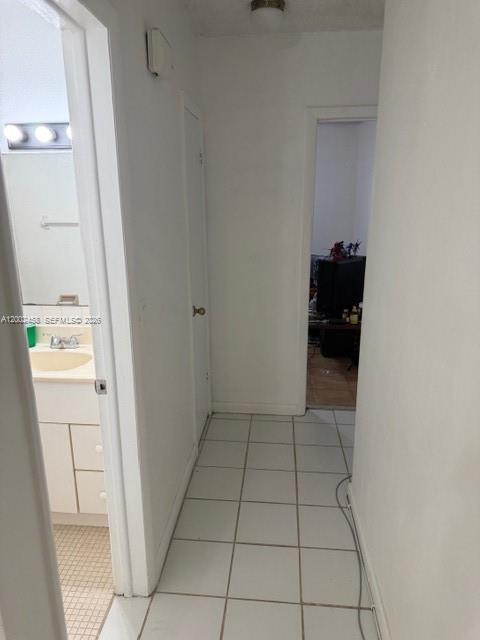 19920 Southwest 118th Place Miami, FL 33177 - Photo 8 of 23