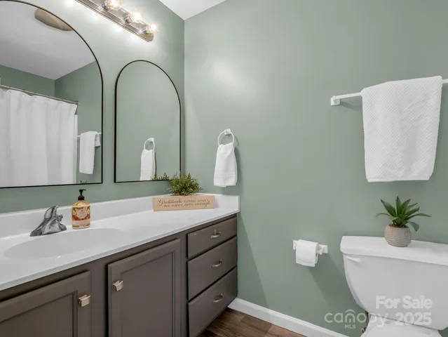 $289,900 | 69 Wiltshire Circle, Fletcher, NC 28732