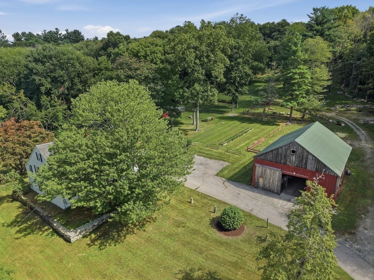 67 Stone School Road Sutton, MA 01590 - Photo 5 of 42 Gallery Image 5