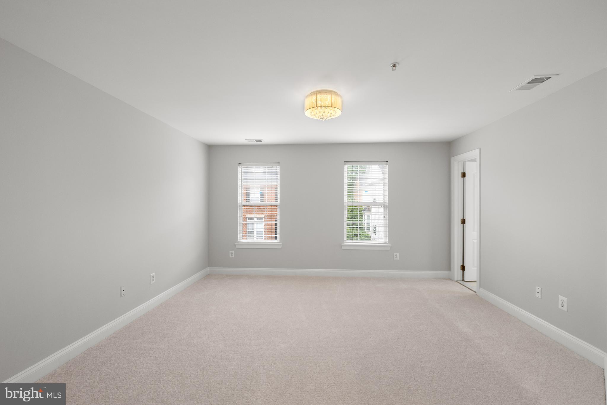 5117 Grimm Drive Alexandria, VA 22304 - Photo 27 of 67 a view of empty room with window