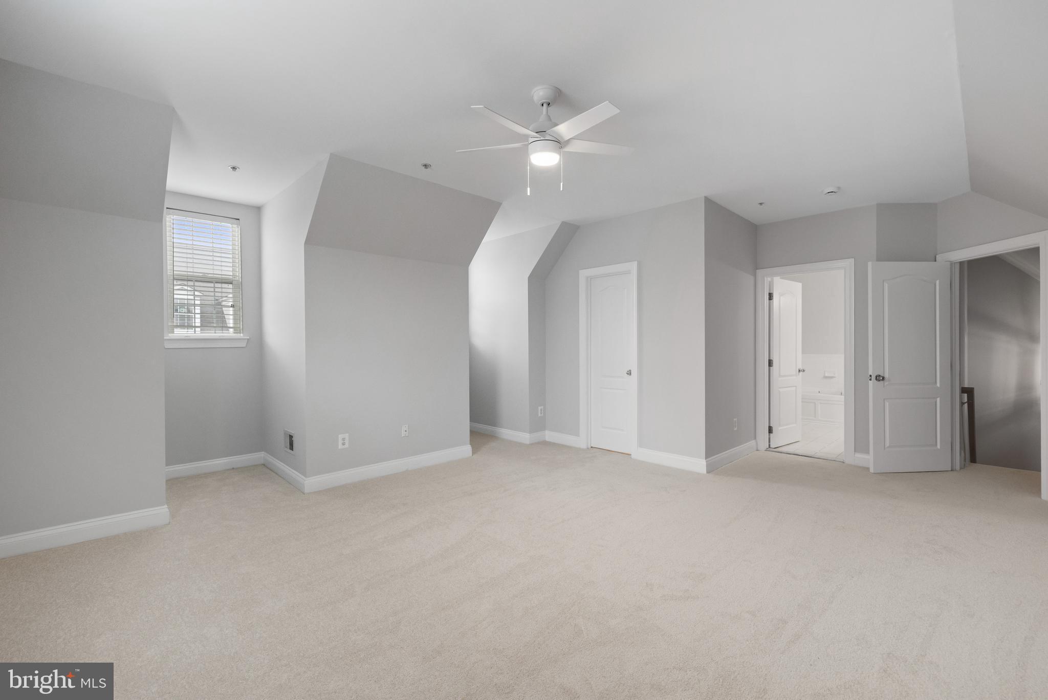 5117 Grimm Drive Alexandria, VA 22304 - Photo 39 of 67 a view of an empty room with a window
