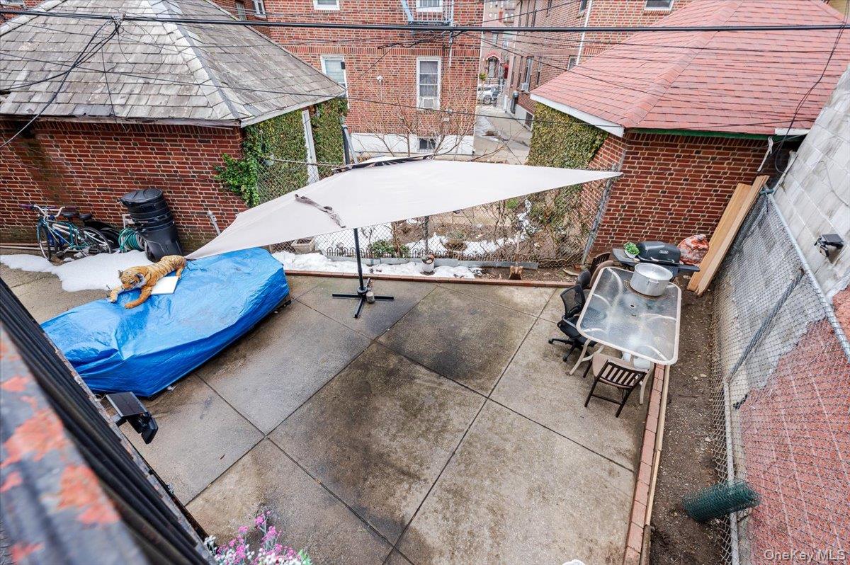 90 Highway 25A Cold Spring Harbor, NY 11724 - Photo 18 of 37