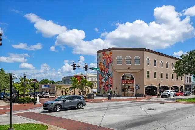 $869,990 | 111 East Monument Avenue, Unit 801, Kissimmee, FL 34741