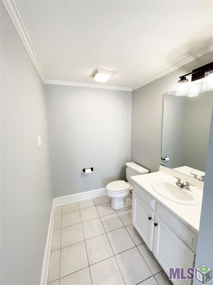 3034 Peebles Street Baton Rouge, LA 70809 - Photo 16 of 25 Half Bath