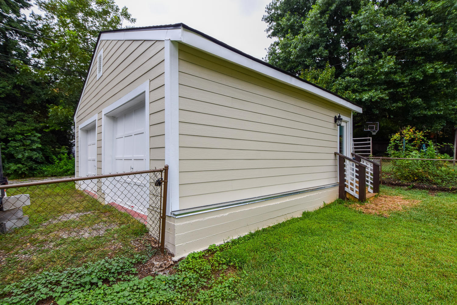 1841 Warrington Road Southwest Roanoke, VA 24015 - Photo 22 of 25 1841 Warrington Rd SW Roanoke-large-019-