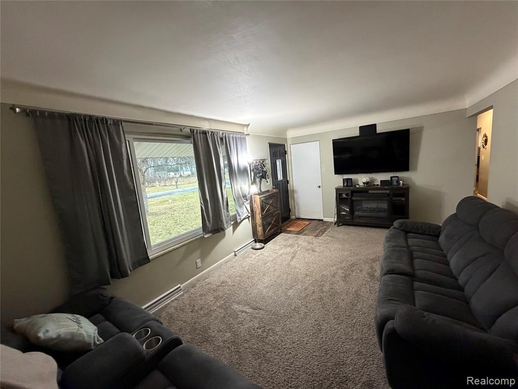 6644 Dorwood Road Saginaw, MI 48601 - Photo 12 of 18