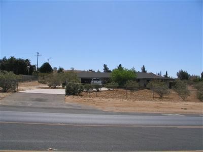 14285 Apple Valley Road Apple Valley, CA 92307 - Photo 1 of 1 Gallery Image 1