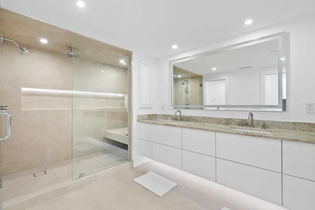 $2,800,000 | 2600 South Ocean Boulevard, Unit 102W, Palm Beach, FL 33480