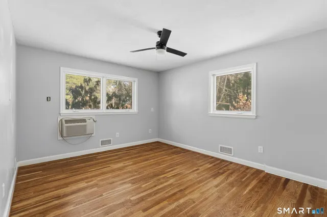 $439,900 | 95 Moravia Road, Avon, CT 06001