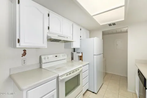 $235,000 | 14645 North Fountain Hills Boulevard, Unit 220, Fountain Hills, AZ 85268