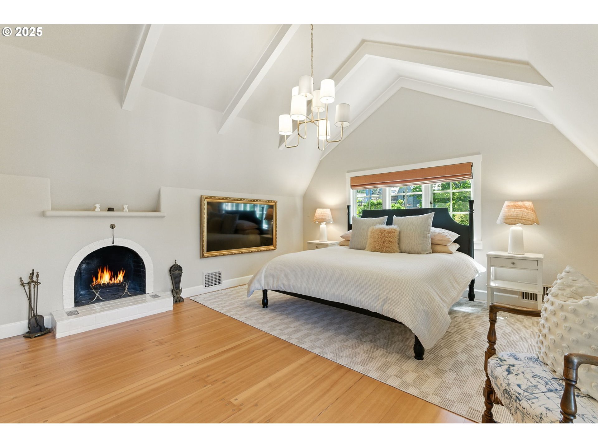 919 Westpoint Road Lake Oswego, OR 97034 - Photo 20 of 46 Bedroom, Owner's Suite