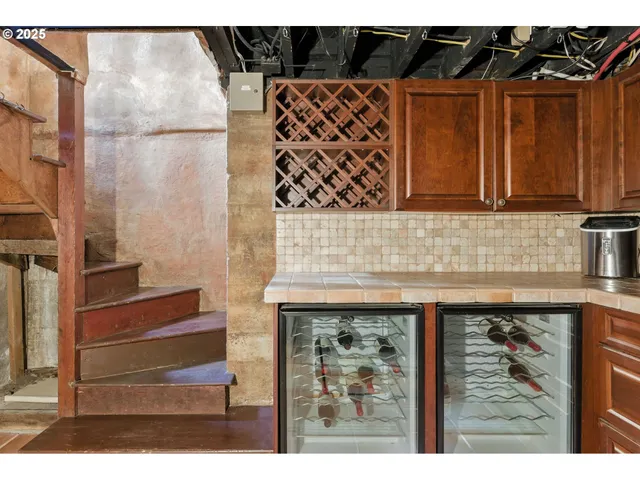 $6,189,000 | 919 Westpoint Road, Lake Oswego, OR 97034