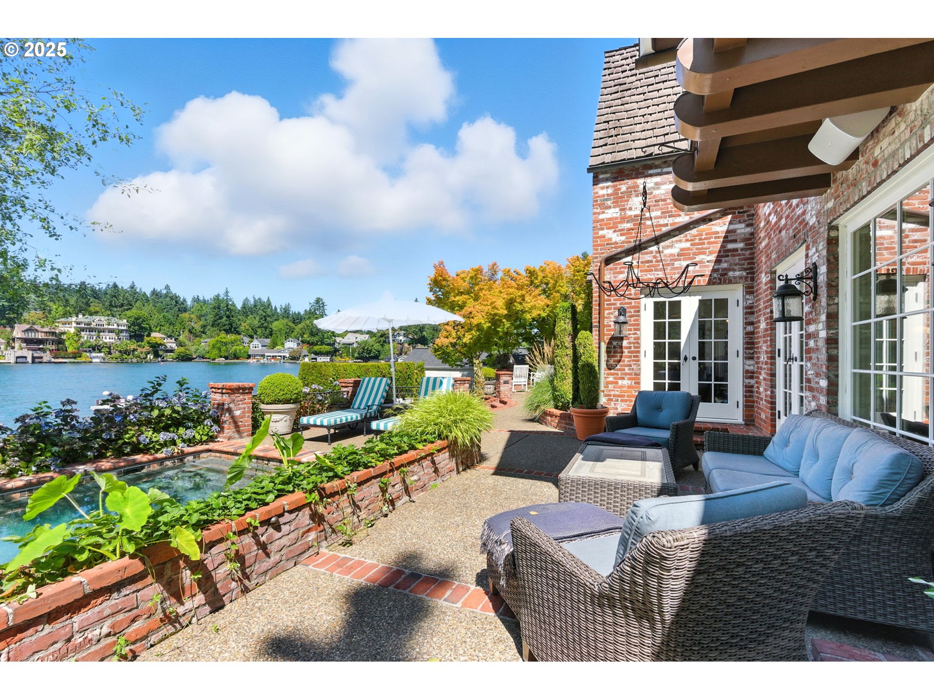 919 Westpoint Road Lake Oswego, OR 97034 - Photo 39 of 46