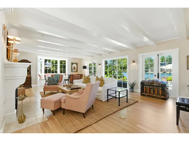 $6,189,000 | 919 Westpoint Road, Lake Oswego, OR 97034