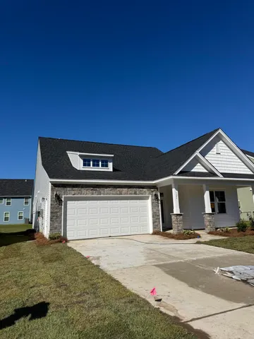 $399,990 | 126 Shingle Oak Drive, Moncks Corner, SC 29461
