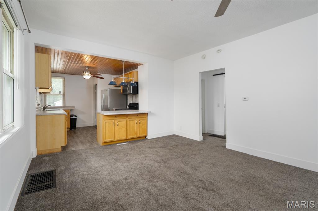 100 West 3rd Street Hartford, IL 62048 - Photo 19 of 38