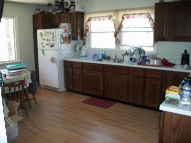 3 Howard's Branch Road Talcott, WV 24981 - Photo 4 of 11 kitchen