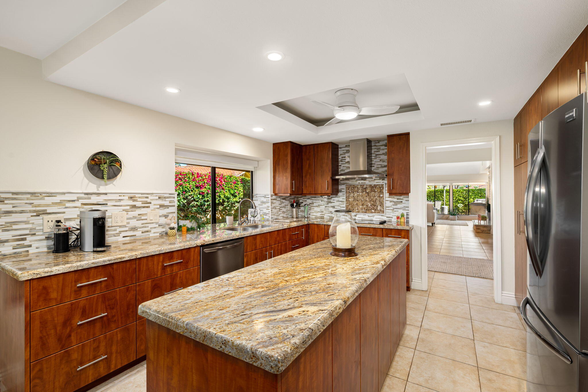 45740 Pueblo Road Indian Wells, CA 92210 - Photo 27 of 63 27-web-or-mls-TJPueblo_OPMG_0226_027