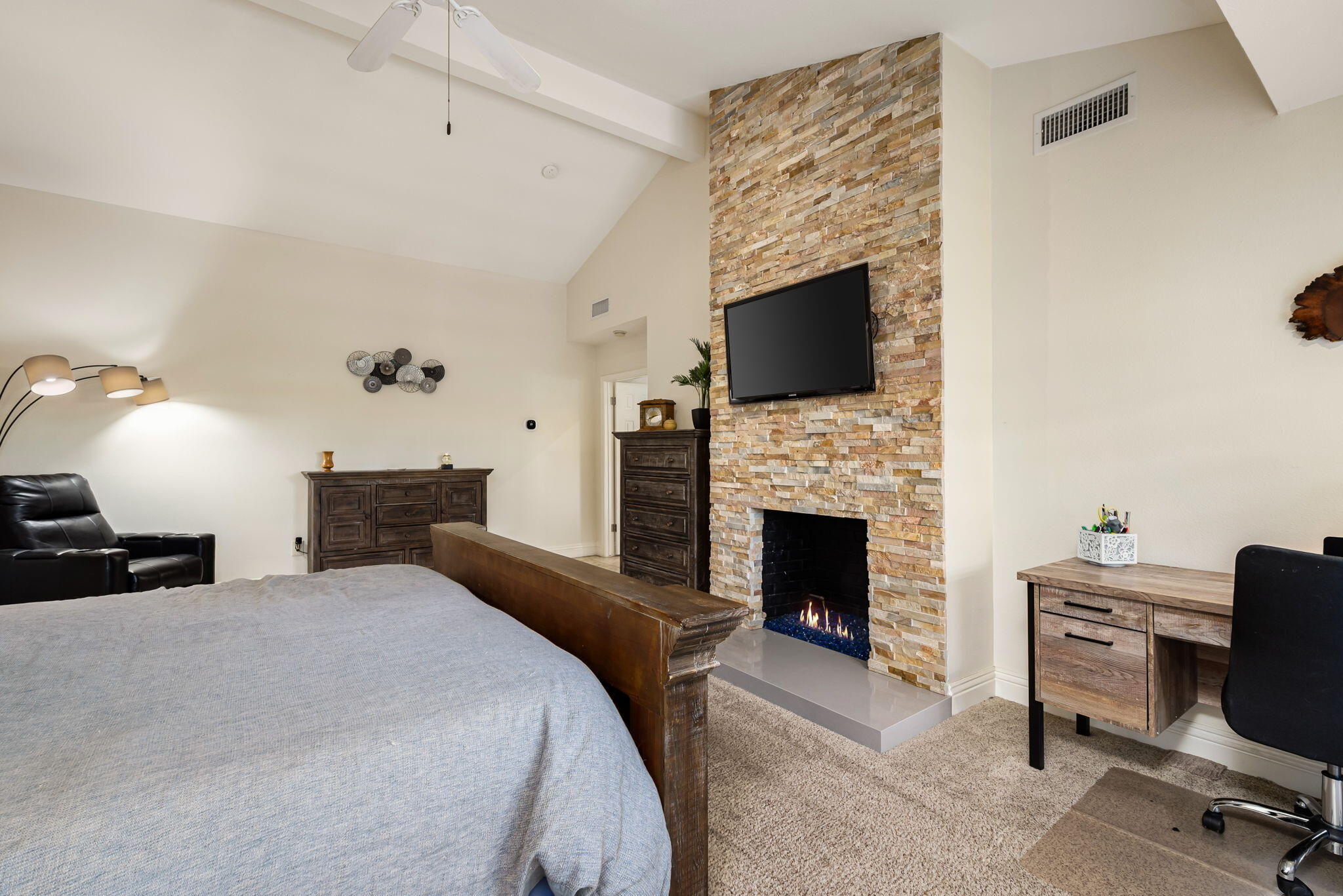 45740 Pueblo Road Indian Wells, CA 92210 - Photo 36 of 61 38-web-or-mls-TJPueblo_OPMG_0226_038
