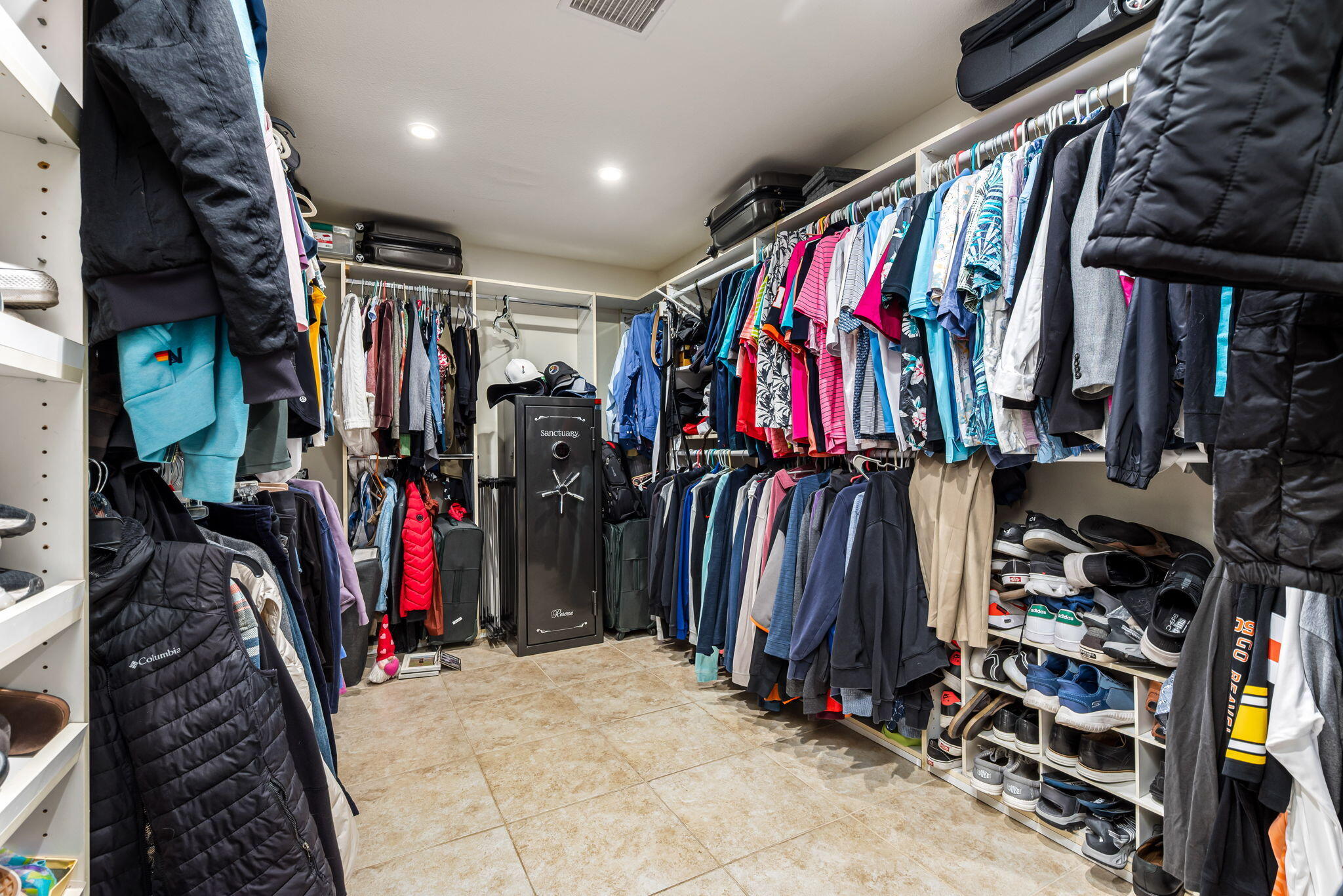 45740 Pueblo Road Indian Wells, CA 92210 - Photo 43 of 63 43-web-or-mls-TJPueblo_OPMG_0226_043