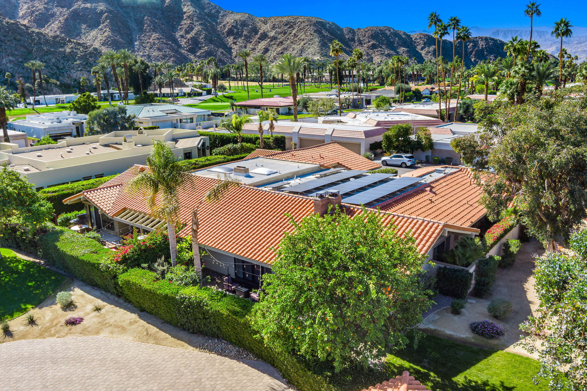 45740 Pueblo Road Indian Wells, CA 92210 - Photo 5 of 63 5-web-or-mls-TJPueblo_OPMG_0226_005