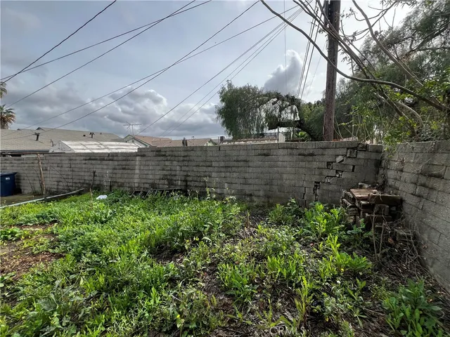 $575,000 | 14609 South Cahita Avenue, Compton, CA 90220