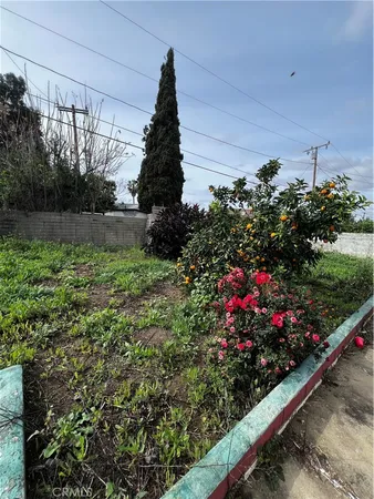 $575,000 | 14609 South Cahita Avenue, Compton, CA 90220
