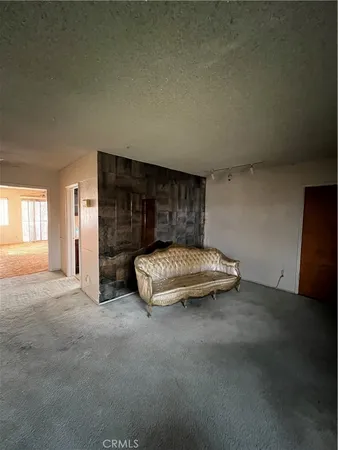 $575,000 | 14609 South Cahita Avenue, Compton, CA 90220