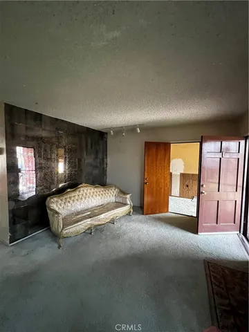 $575,000 | 14609 South Cahita Avenue, Compton, CA 90220