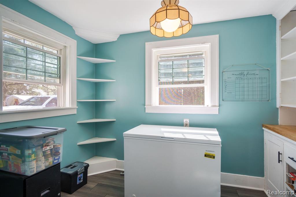 9392 Faussett Road Fenton, MI 48430 - Photo 12 of 34 Gallery Image 12