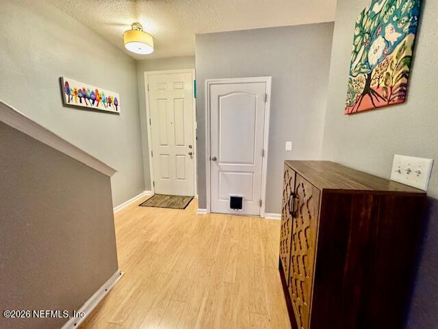 8852 Inlet Bluff Drive Jacksonville, FL 32216 - Photo 4 of 53 a bedroom with a bed and cabinets