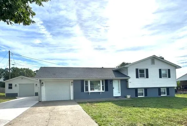 $399,500 | 358 Keesling Avenue, Salem, VA 24153