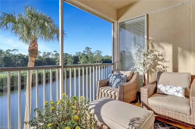 $325,000 | 8680 Cedar Hammock Circle, Unit 134, Naples, FL 34112