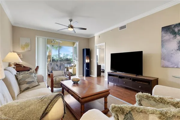 $310,000 | 8680 Cedar Hammock Circle, Unit 134, Naples, FL 34112
